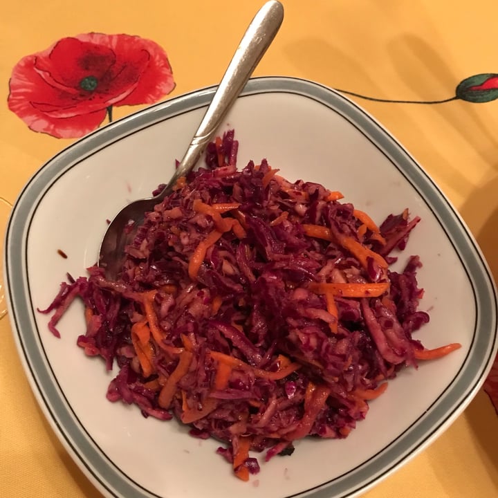photo of Copper Branch Salade De Chou Sriracha shared by @maryanarch on  30 Jan 2022 - review