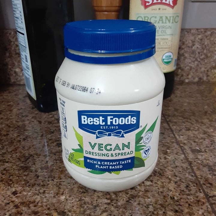 photo of Best foods Vegan Dressing and Spread shared by @vegandudeabides on  21 May 2022 - review