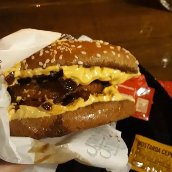 review photo of We Can Veg It Cheddar Veg Melt shared by @gabrielaalegre on 28 Apr 2022 - review