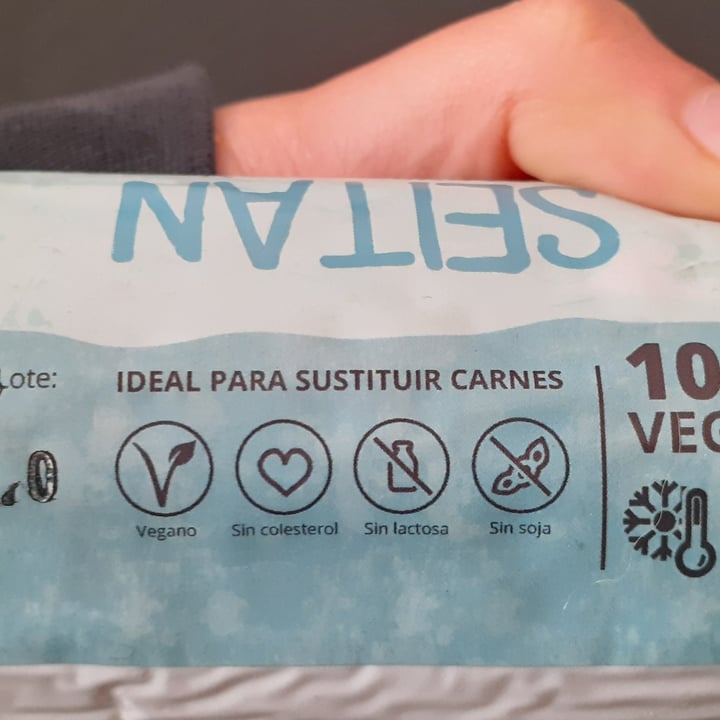 photo of Vegantime Argentina Seitan Carne Vegetal shared by @candemagali on  24 Sep 2020 - review