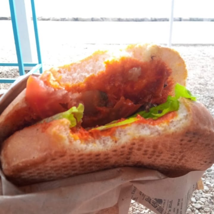 photo of Fast food "Riba Ribi" panino vegano shared by @lillybootz on  06 Oct 2022 - review