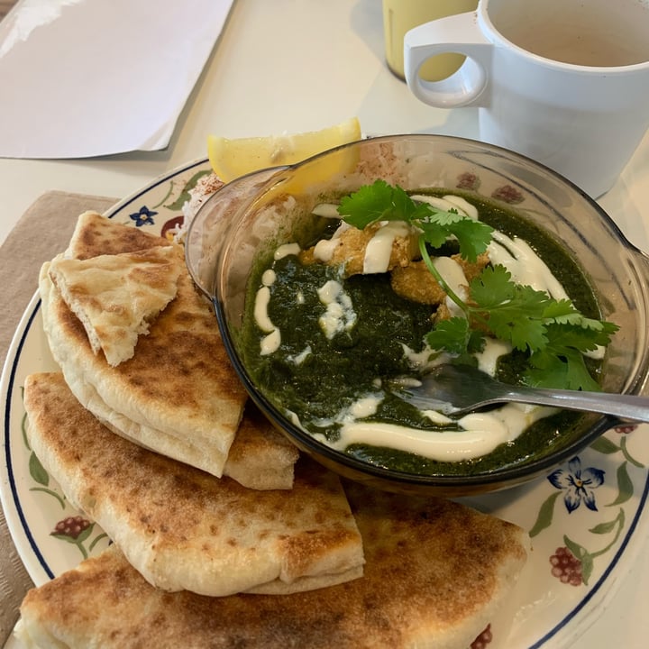 photo of Café Frida palak paneer shared by @vanichou on  30 Aug 2022 - review