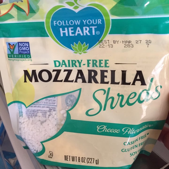 review photo of Follow Your Heart Dairy-Free Mozzarella Shreds shared by @oldkryptonita on 31 Mar 2020 - review