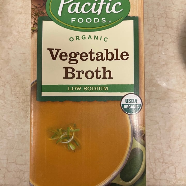 review photo of Pacific Foods Organic Vegetable Broth Low Sodium shared by @aries9799 on 01 Jan 2021 - review