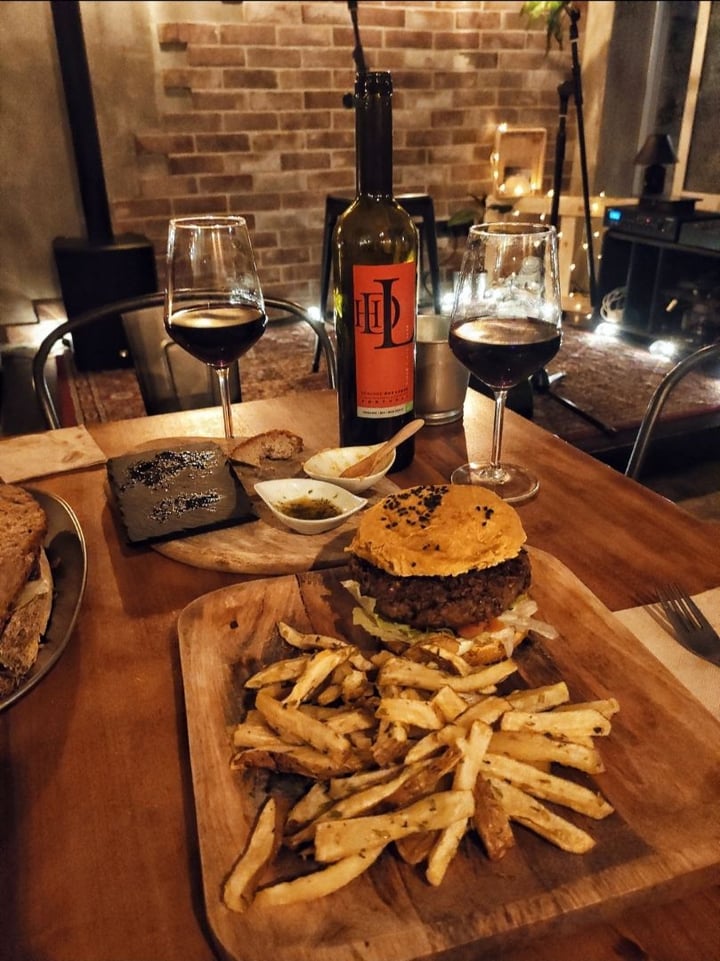 review photo of Apuro - Vegan Bar Purista burguer shared by @missdaisyg on 03 Mar 2020 - review