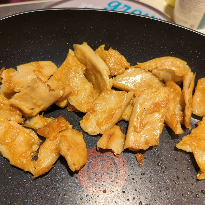 photo of Daring Original Plant-based Chicken Pieces shared by @jennysneal on  18 Nov 2021 - review