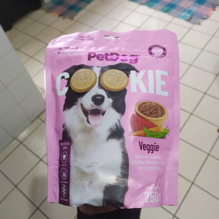 photo of Petdog Cookie Veggie Cenoura, Beterraba, Ervilha, Linha, Alecrim E Ora-pro-nobis shared by @gabimgarcia on  27 Jun 2022 - review