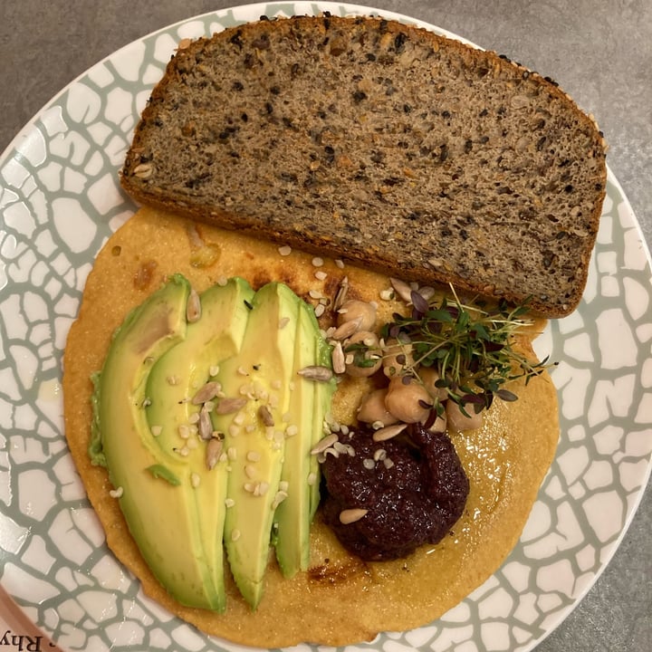 photo of The Sister Brussels Café Vegan Omelette with Onions shared by @chloslo on  15 Mar 2022 - review