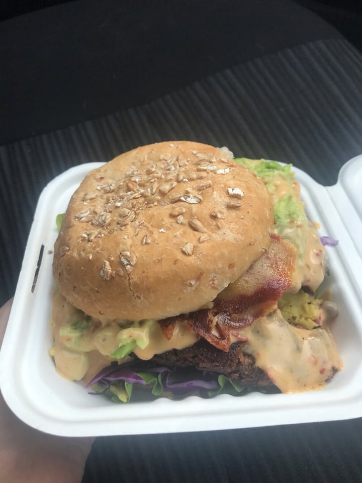 photo of Oh My Soul Cafe Flower Power Vurger shared by @shanwels on  04 Aug 2019 - review