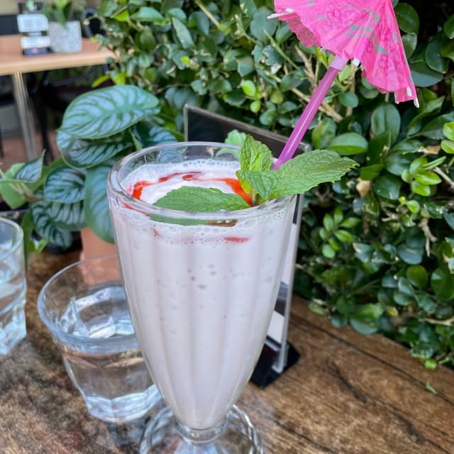 Photo of the dish “Strawberry Milkshake”