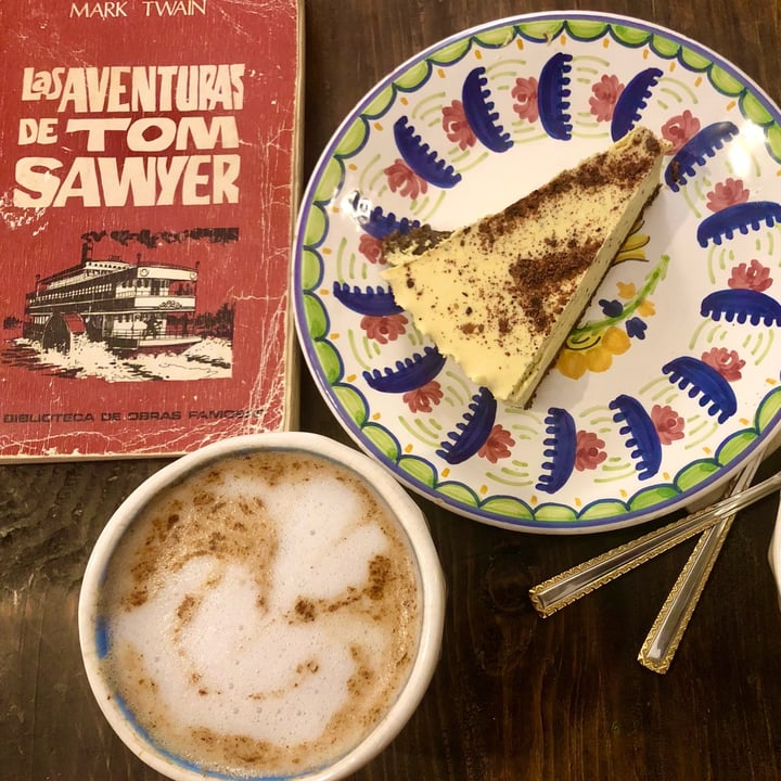 photo of Coté Café Tarta Crudivegana de Maracuya shared by @davidxyogi on  12 Nov 2021 - review