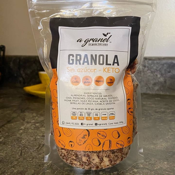 photo of a granel Granola Sin Azucar Keto shared by @strawberryswan on  05 Nov 2022 - review