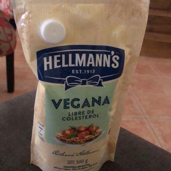 review photo of Hellmann’s Hellman’s Vegan Mayonnaise shared by @antorusso on 05 Aug 2020 - review
