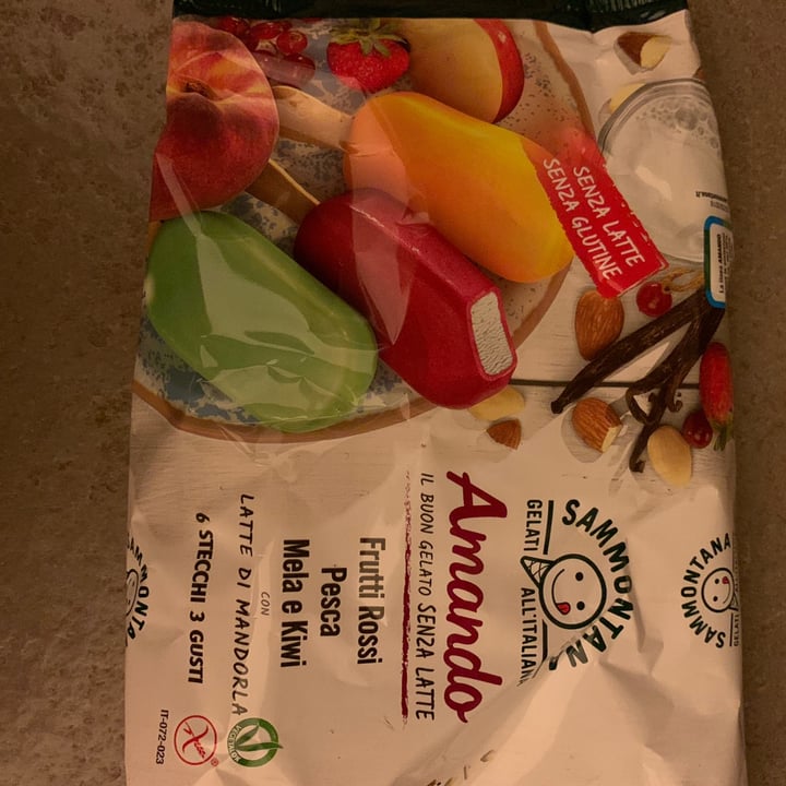 review photo of Sammontana Amando Fruti Rossi, Pesca & Mela e Kiwi shared by @valina85 on 28 Jun 2021 - review