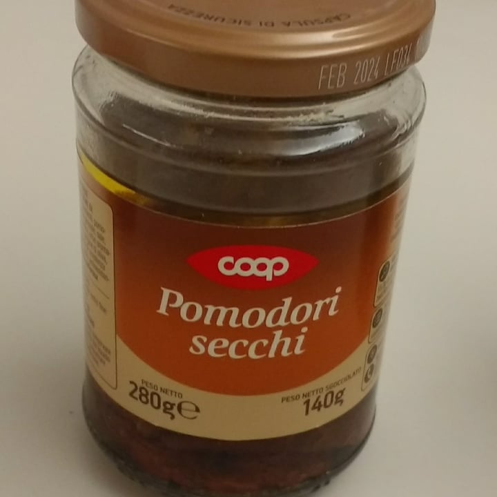 photo of Coop pomodori secchi sott'olio shared by @silvia89 on  27 Jun 2022 - review