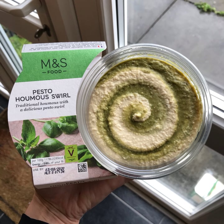 photo of Marks & Spencer Food (M&S) Pesto Houmous Swirl shared by @ireneb on  30 Jul 2020 - review