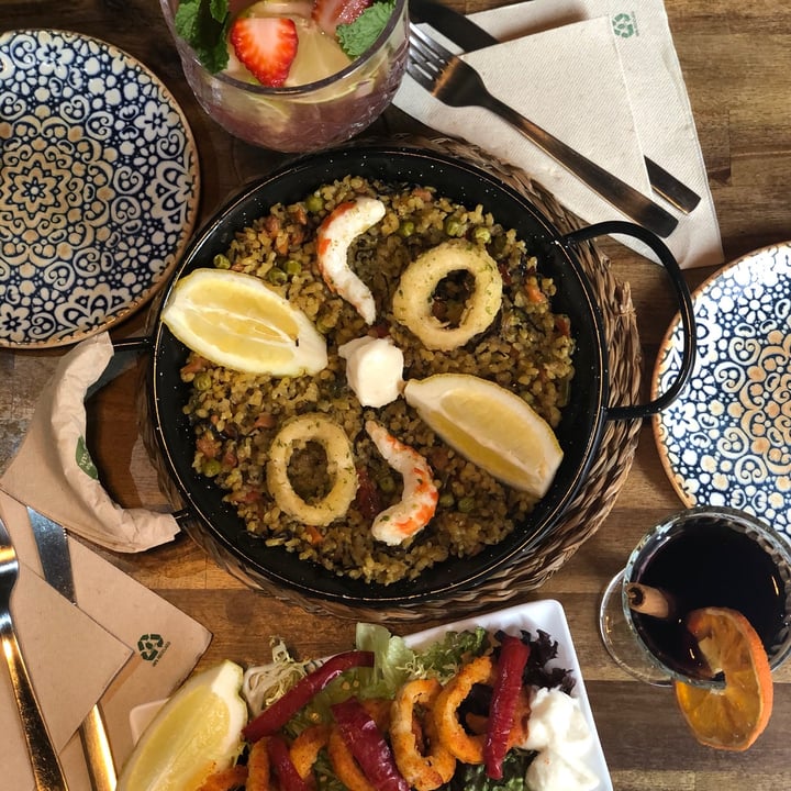 review photo of Bubita Sangria Bar Paella shared by @offvale on 04 Oct 2020 - review