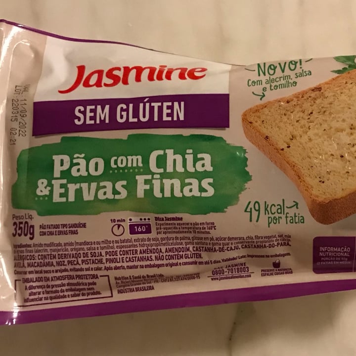 photo of Jasmine Pão com chia e ervas finas shared by @mirianbrasil1 on  12 May 2022 - review