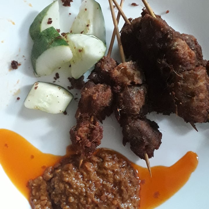 photo of Nature Vegetarian Delights Satay shared by @veganfoodieomgopnik on  26 Apr 2020 - review