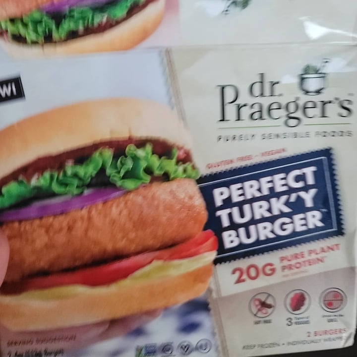 photo of Dr. Praeger's Perfect Turk'y burger shared by @tipthequeen on  15 Jul 2021 - review