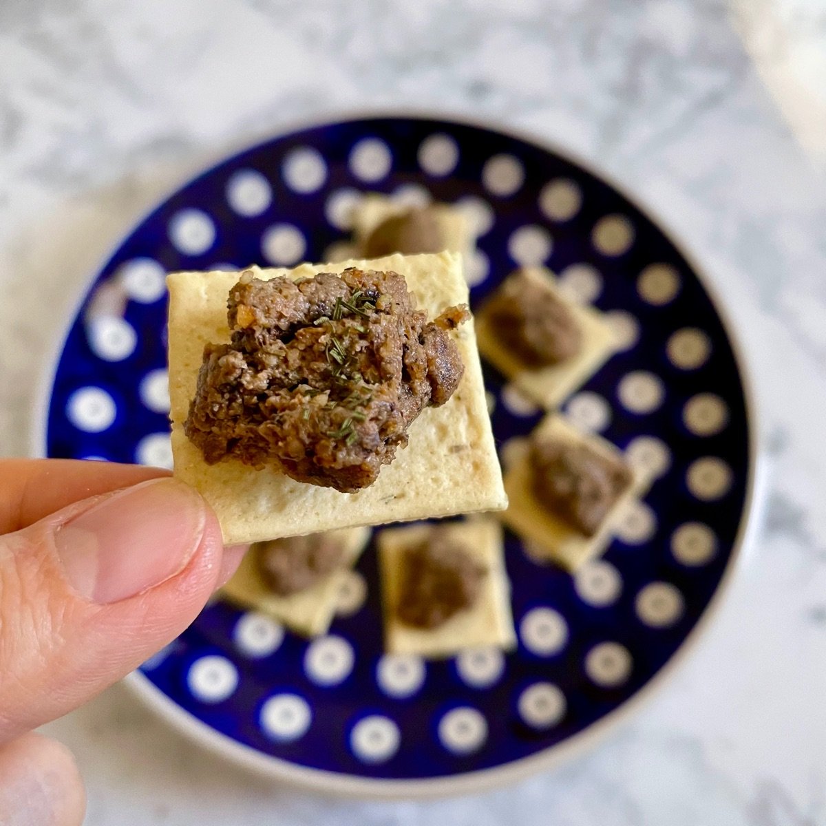 Trader Joe's Organic Baby Bella “Cremini” Mushrooms Reviews abillion