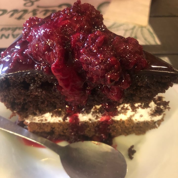 review photo of Veggie Beans and Shakes Torta de chocolate shared by @viviana-ripe on 25 Jun 2022 - review
