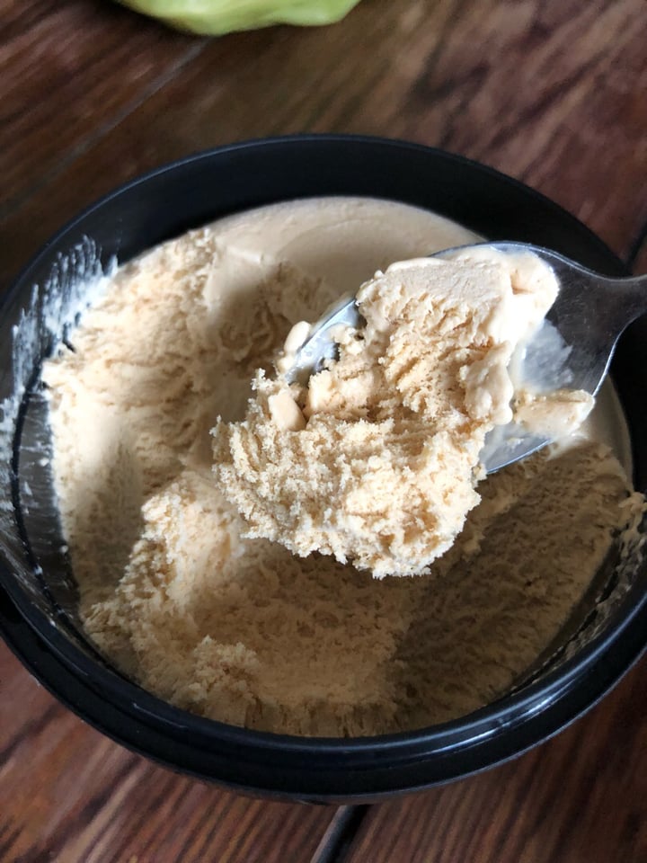 photo of Woolworths Food Caramel Flavored Frozen Dessert shared by @vegancathy on  04 Oct 2019 - review