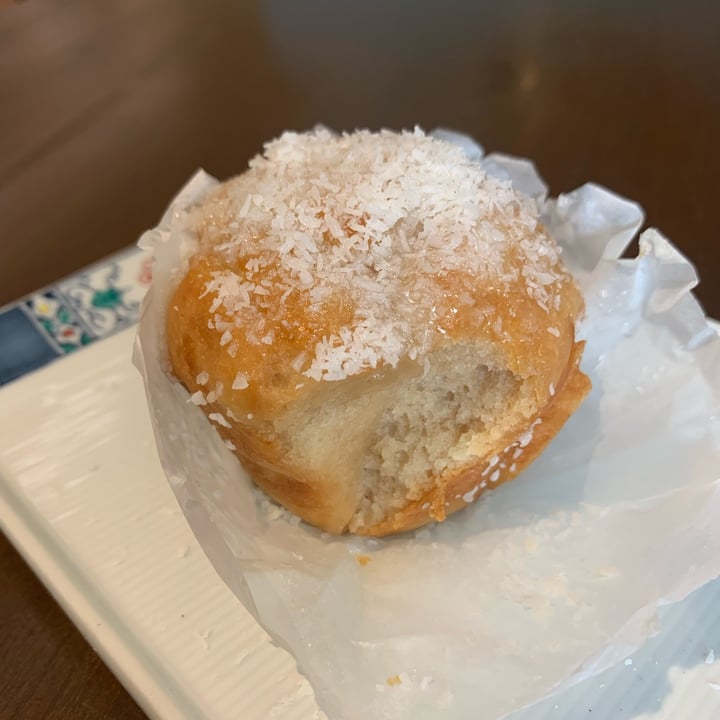 photo of Enso Cafe Coconut Muffin shared by @tiascaz on  29 Jul 2022 - review