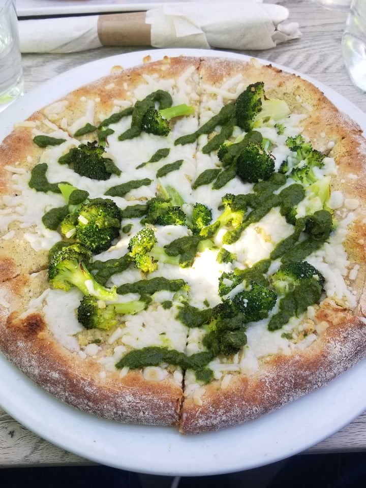 photo of Sage Plant Based Bistro West White Pizza shared by @soberveganvan on  18 Jan 2020 - review