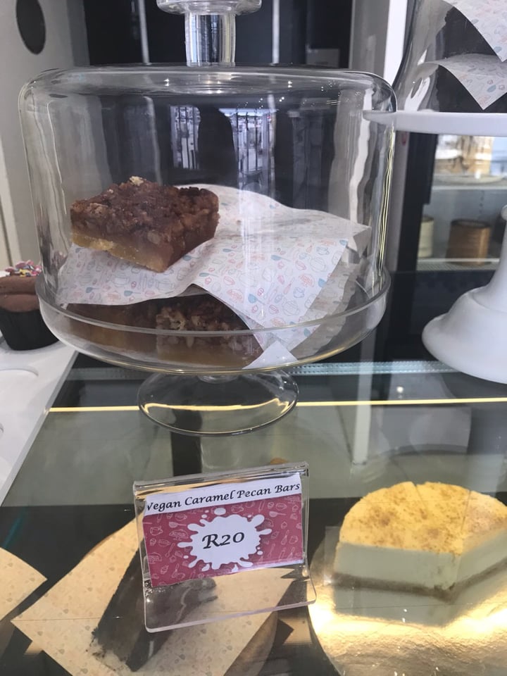 photo of Tessa's Bakery Vegan Caramel Pecan Bars shared by @claudialudwig on  28 Sep 2019 - review