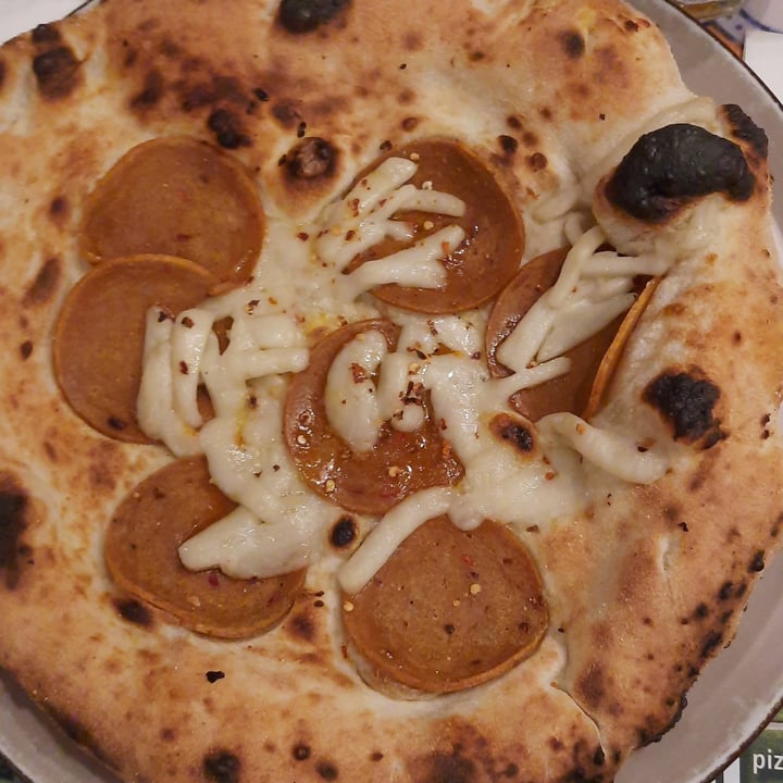 photo of Pizzeria Assaje Trieste Diavola Vegana shared by @lapras on  05 Sep 2022 - review