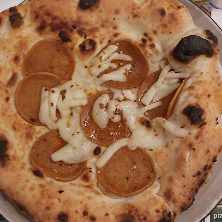 review photo of Pizzeria Assaje Trieste Diavola Vegana shared by @lapras on 05 Sep 2022 - review