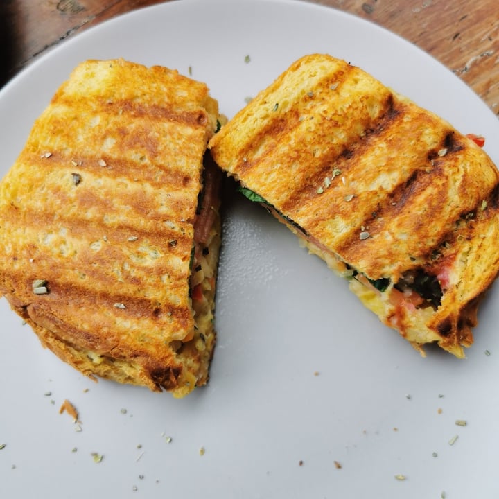 photo of Earth Deli Chickpea toastie shared by @veganpower001 on  24 Oct 2020 - review