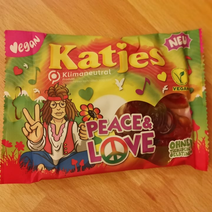 review photo of Katjes PEACE & LOVE shared by @veganultrarunner68 on 18 May 2022 - review