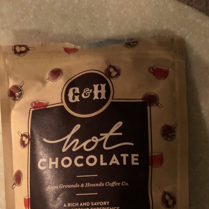 review photo of Grounds and Hounds Coffee Co. Grounds And Hounds Hot Chocolate shared by @menbillie on 31 May 2022 - review