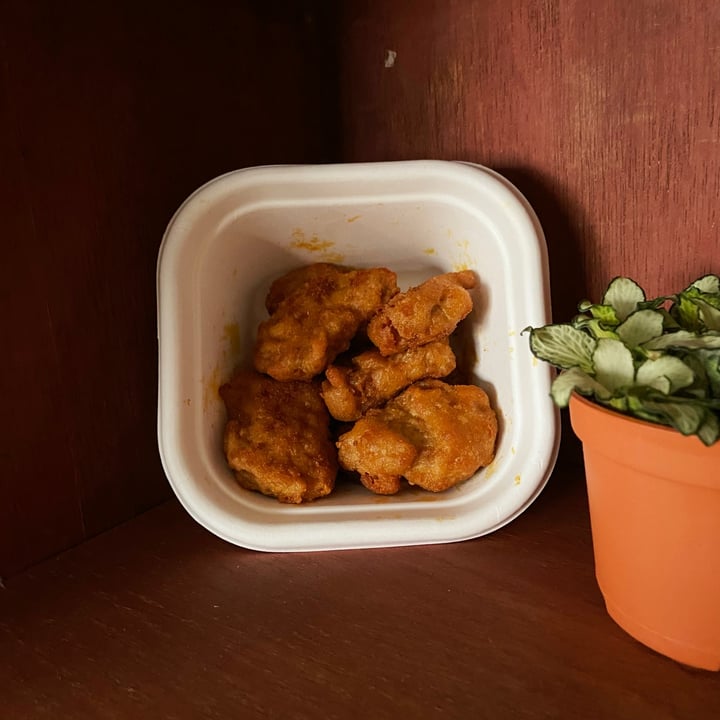 photo of Love Handle  Spiced Nuggets with BBQ Sauce shared by @dafnelately on  23 Apr 2022 - review