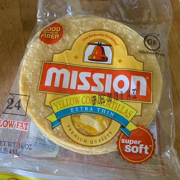 photo of Mission Foods Yellow Corn Tortillas shared by @allhess on  24 Apr 2020 - review