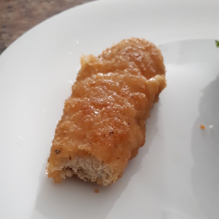 review photo of Beyond Meat Chicken Tenders shared by @carolynvw on 18 Jul 2021 - review
