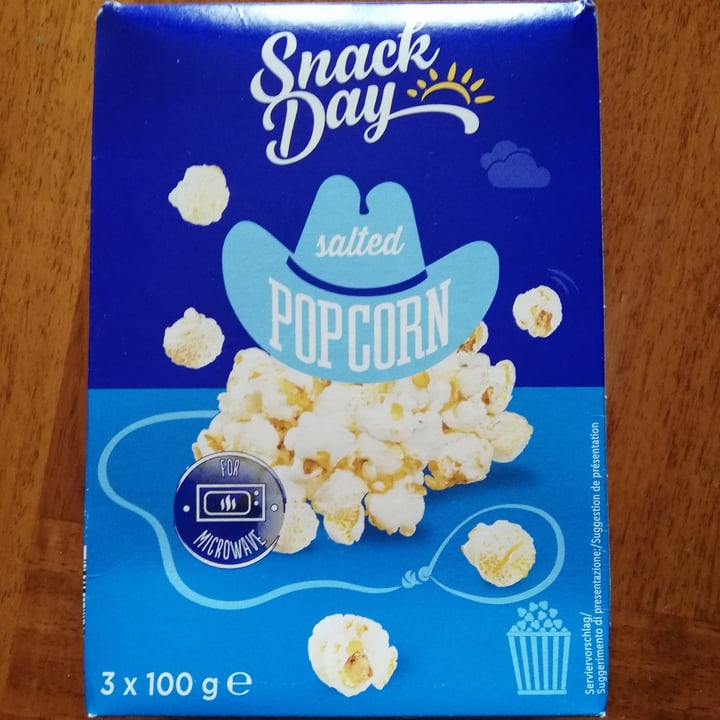 photo of Snack Day Popcorn salted shared by @solebioshop on  19 Nov 2022 - review