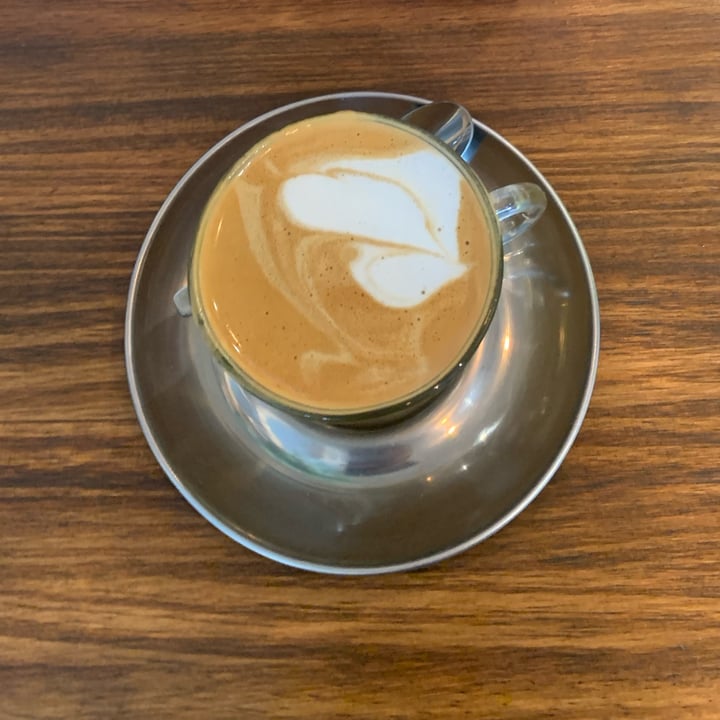review photo of Cigaló Plant Based Flat White shared by @menta on 14 May 2022 - review