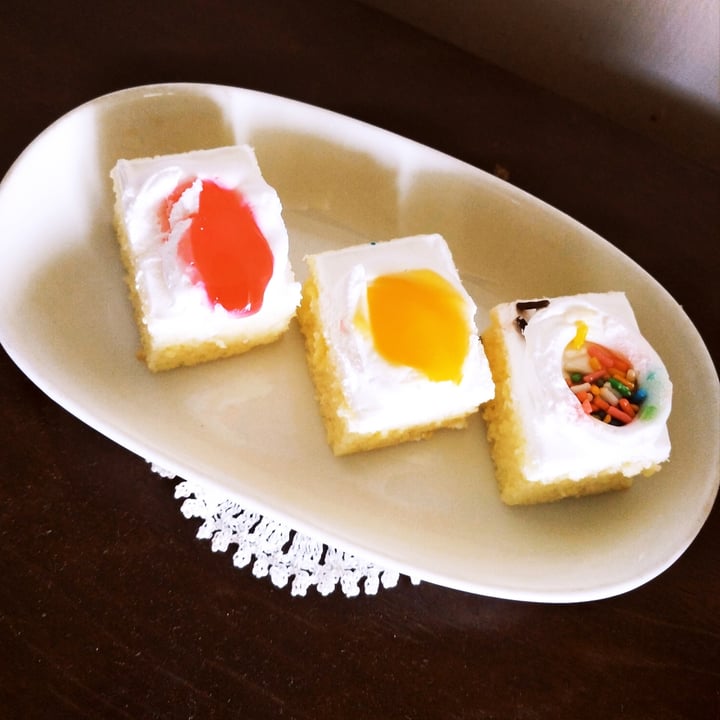 photo of Dongshan Eastern Highland Healthy Cake House Assorted Cakes shared by @kismetcandle on  08 May 2022 - review