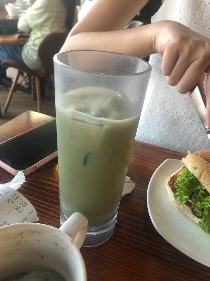 photo of nomVnom Bistro Iced matcha latte shared by @wenxuan on  29 Feb 2020 - review