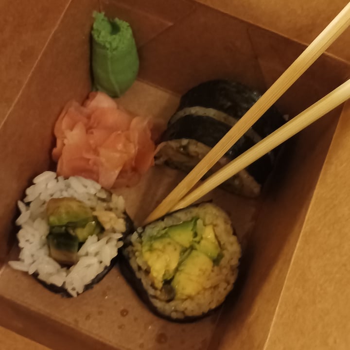 review photo of Sushi Rolls Vegetable noodles and Avocado Maki shared by @annie341 on 19 Apr 2022 - review
