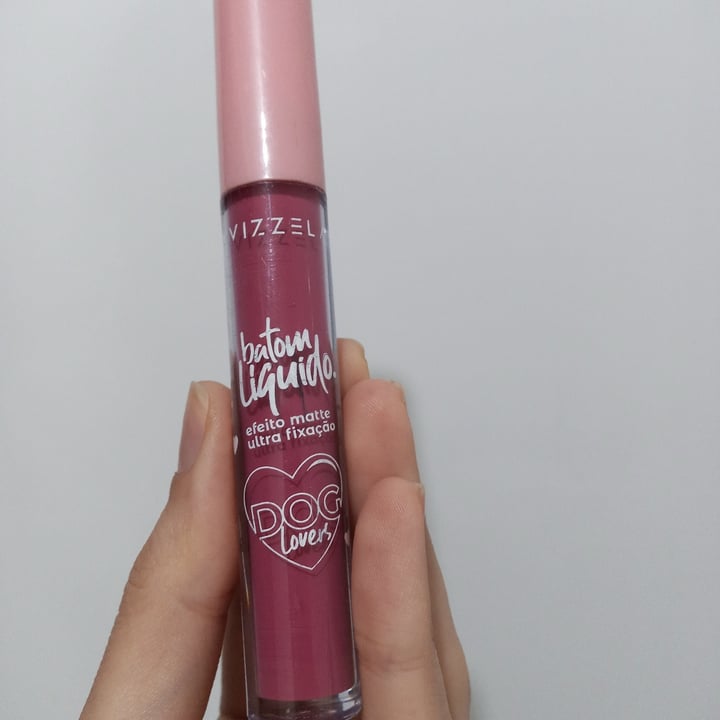 review photo of Vizzela Cosméticos Batom Líquido Mate shared by @jaqueleal on 03 May 2022 - review