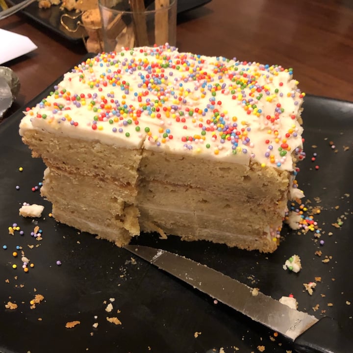 review photo of Miss Jones Baking Co Confetti Pop Frosting shared by @bellaf on 02 Sep 2021 - review