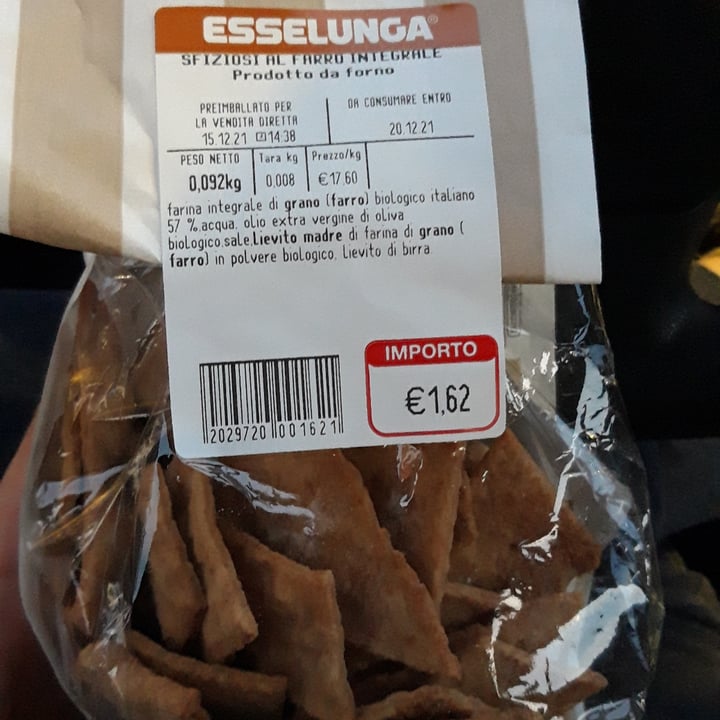 photo of Esselunga Sfiziosi al farro integrale shared by @romanafranci on  15 Dec 2021 - review