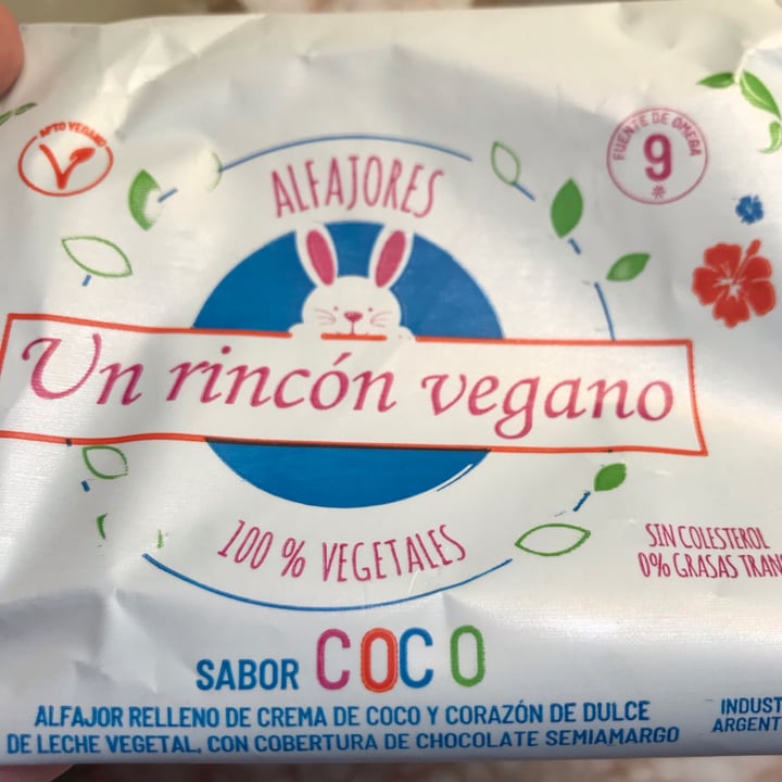 review photo of Un Rincón Vegano Alfajor de Coco shared by @nanuhry on 16 Mar 2021 - review