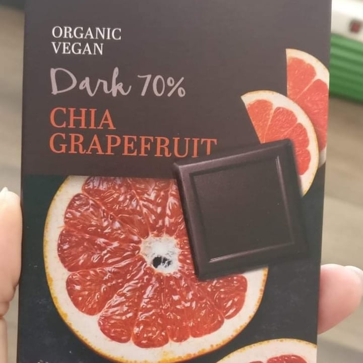 review photo of Benjamissimo Chia Grapefruit 70% Dark Chocolate shared by @spiruline on 14 Dec 2021 - review