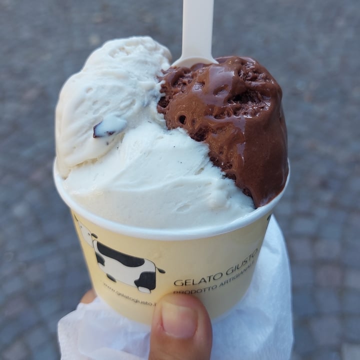 photo of Gelato Giusto Gelato shared by @monja on  05 Jul 2022 - review
