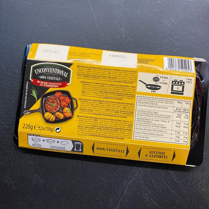 review photo of Unconventional Burger Vegetale Al Pomodoro - Tomato Burger shared by @eliana89 on 12 May 2022 - review